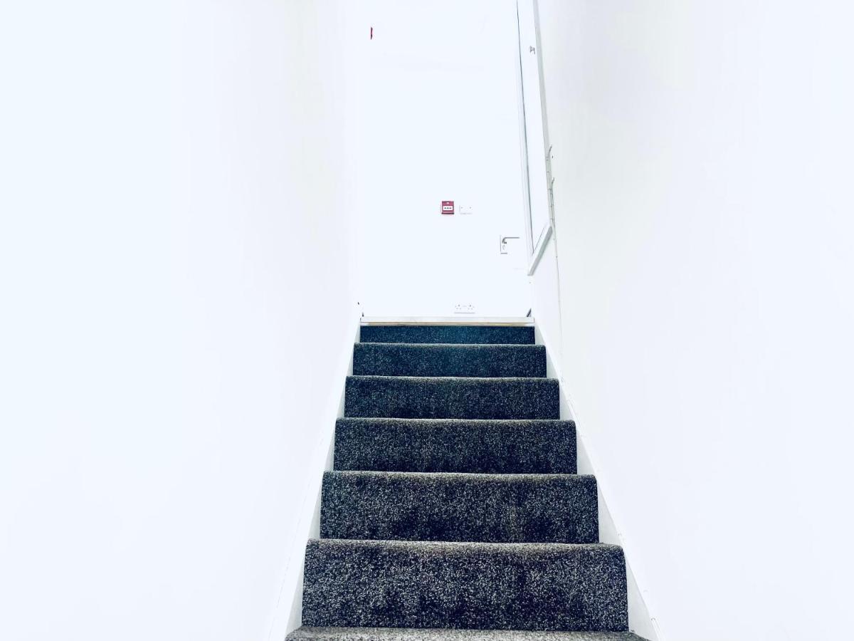 I Bed Apartment Birmingham Luaran gambar