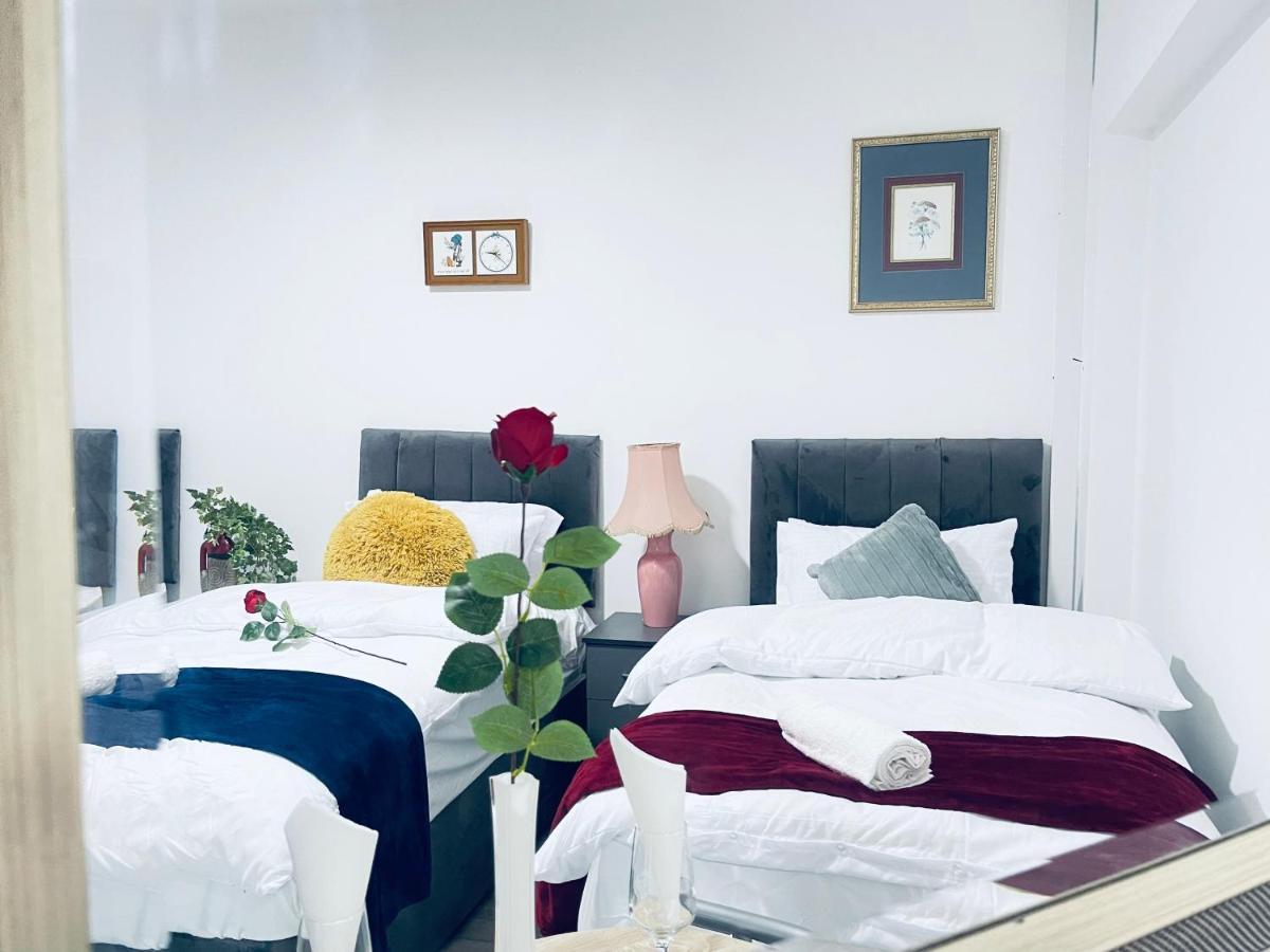 I Bed Apartment Birmingham Luaran gambar