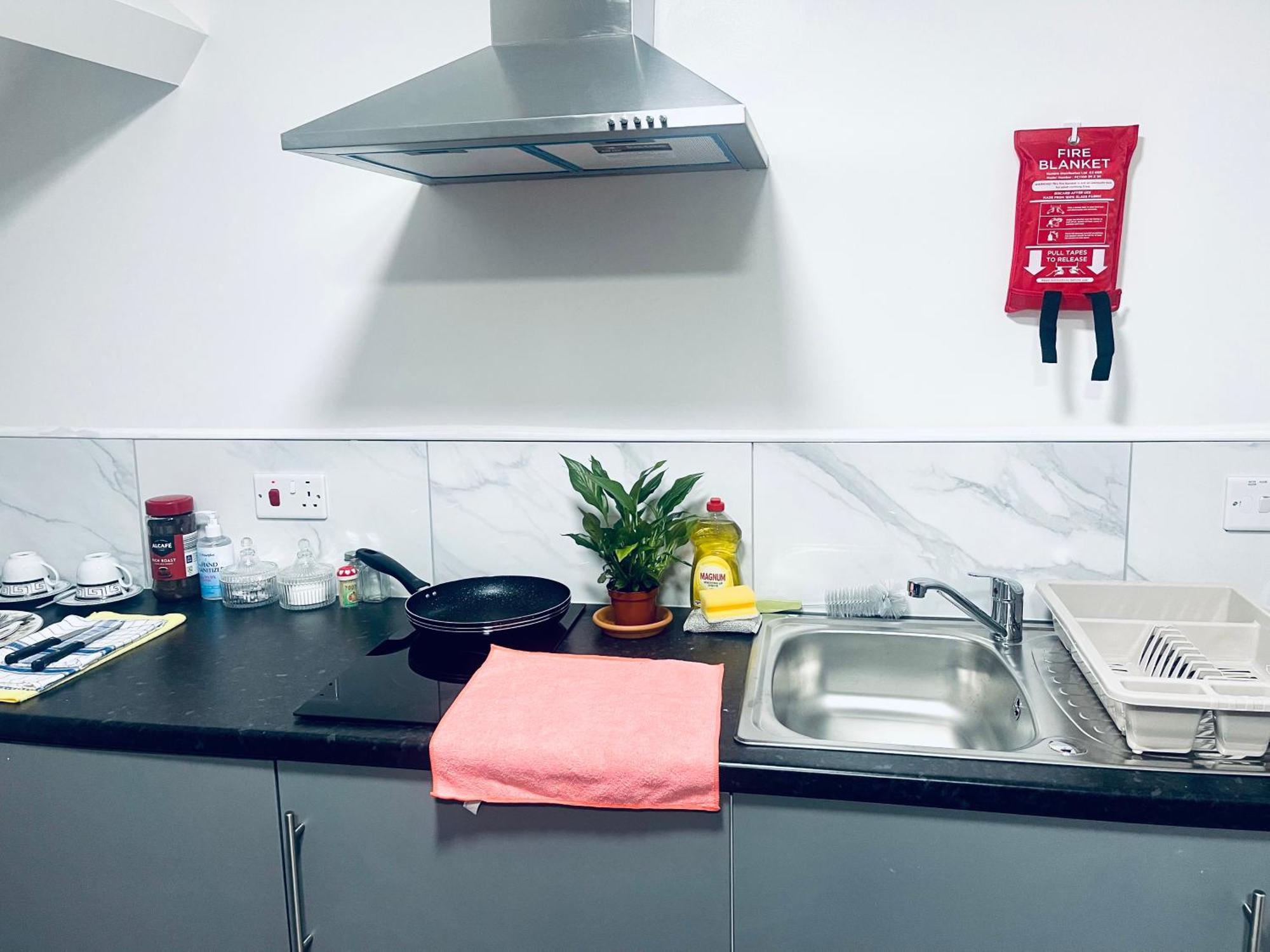 I Bed Apartment Birmingham Luaran gambar