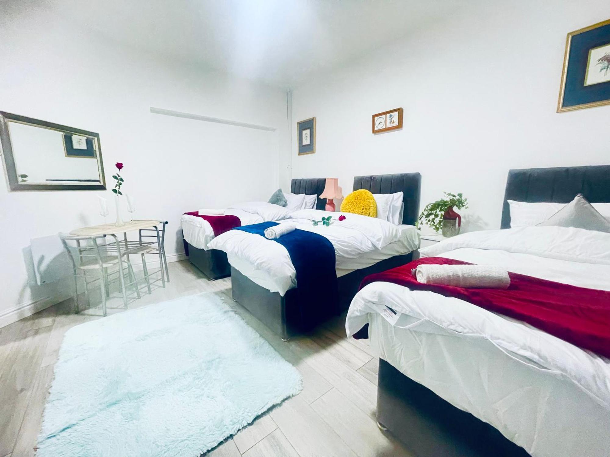 I Bed Apartment Birmingham Luaran gambar